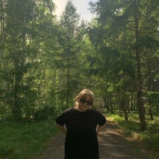Соня Костенко