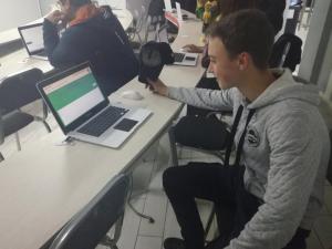 Фотография Федеральная академия вождения "Вектор" 3